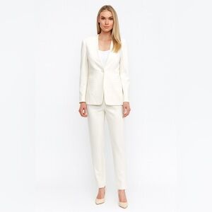 Marc Cain White Textured Knit Minimalist Single Button Tailored Blazer Jacket
